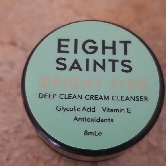 Eight Saints Other - 5/25 bundle item. Eight Saints Cleanser